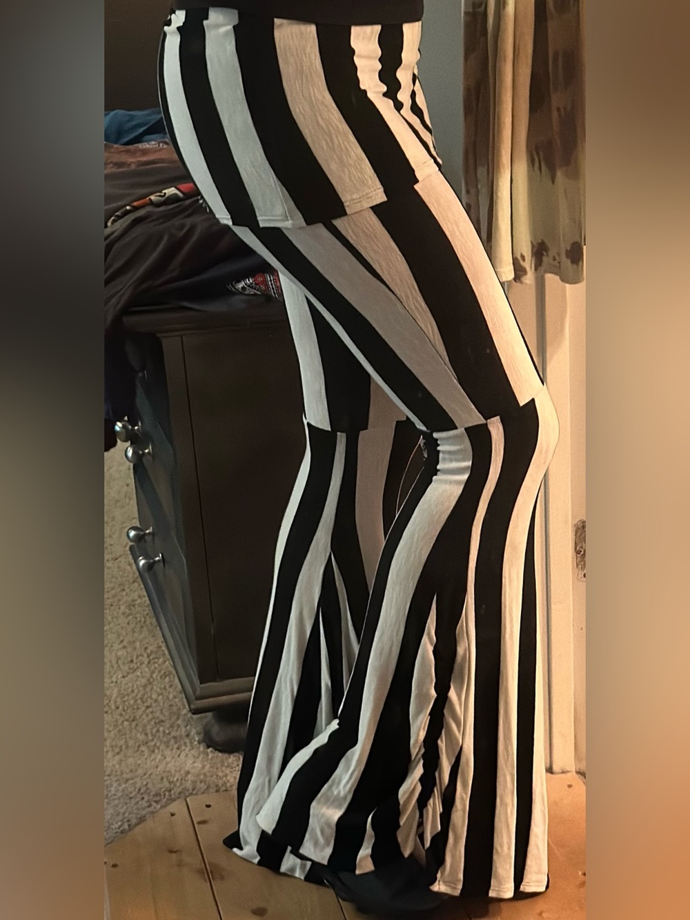Kucoon Black and White Vertical Stripe Flare Pants Bohemian Festival Bellydance